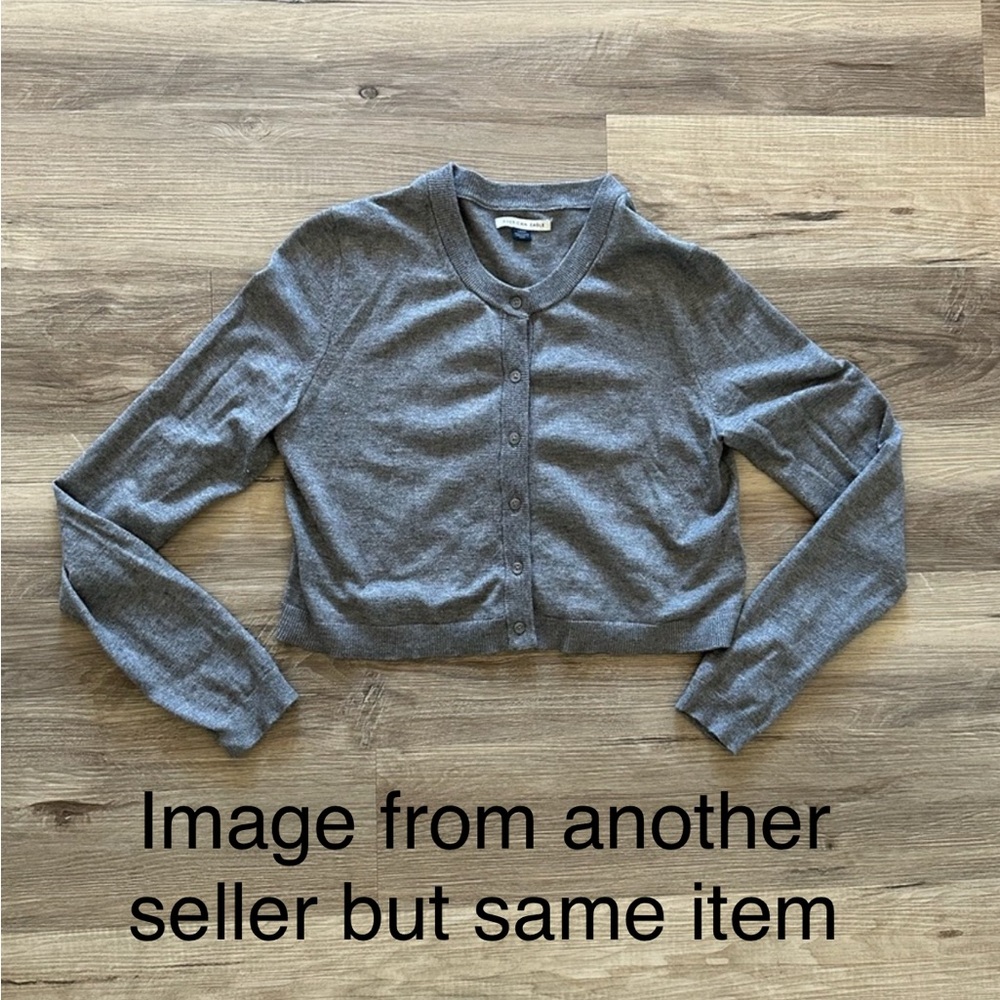 American Eagle grey cardigan